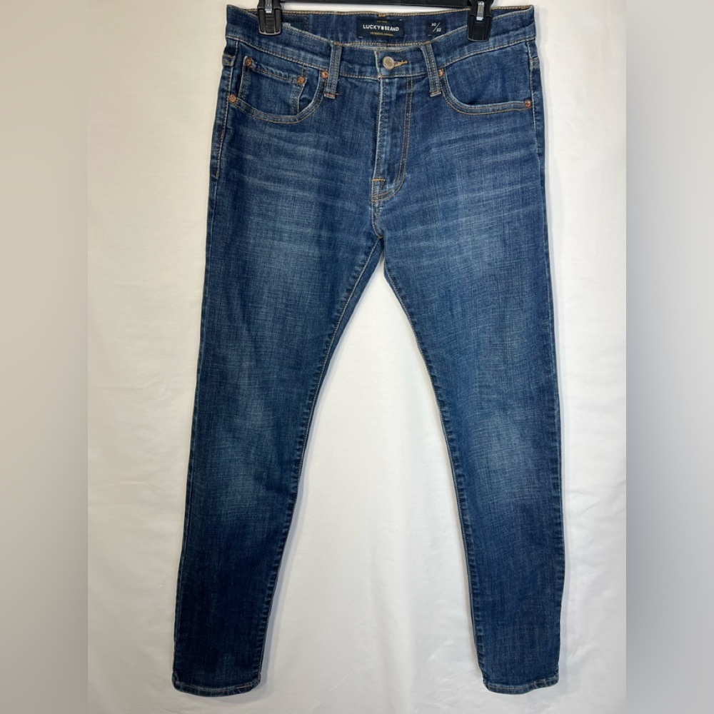 Lucky Brand Men's 105 Slim Taper Medium Wash Denim Jeans